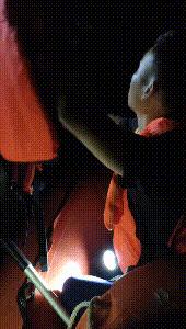 DƬ